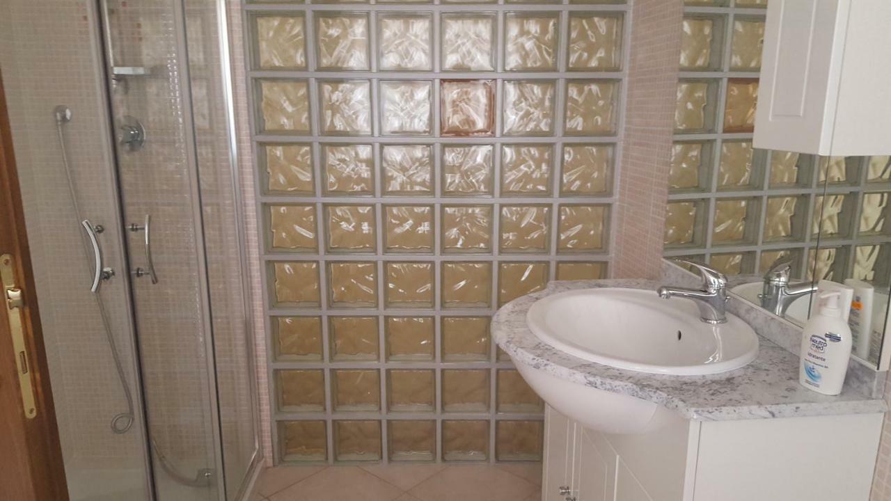 Su Carreri Bed & Breakfast Armungia Bagian luar foto