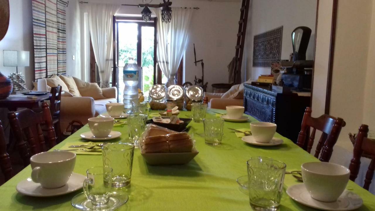 Su Carreri Bed & Breakfast Armungia Bagian luar foto